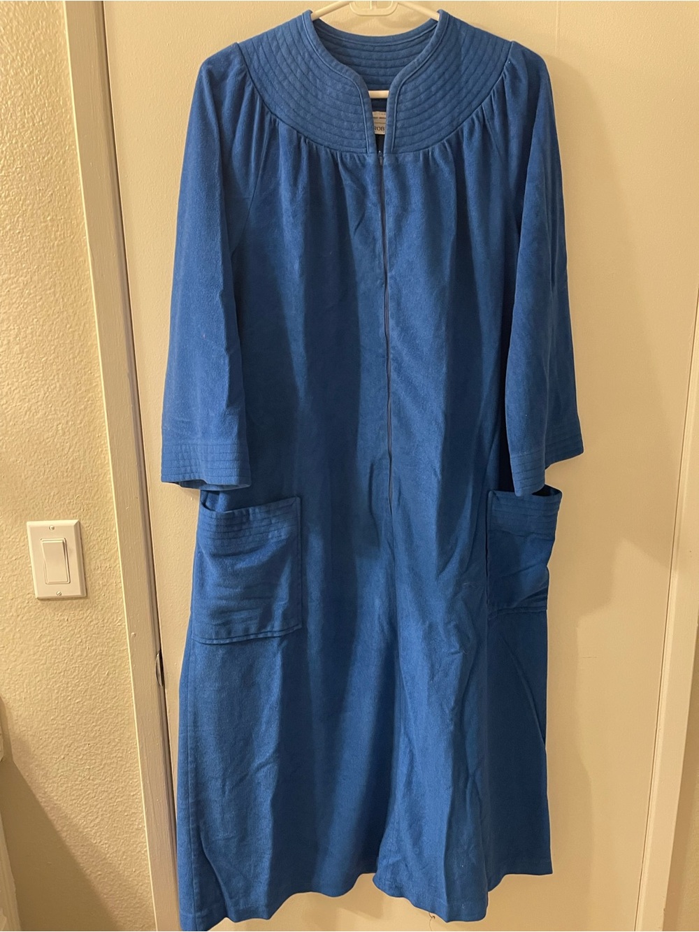 jcpenney Blue Quilted Robe with Ribbed Texture - Picture 2 of 5